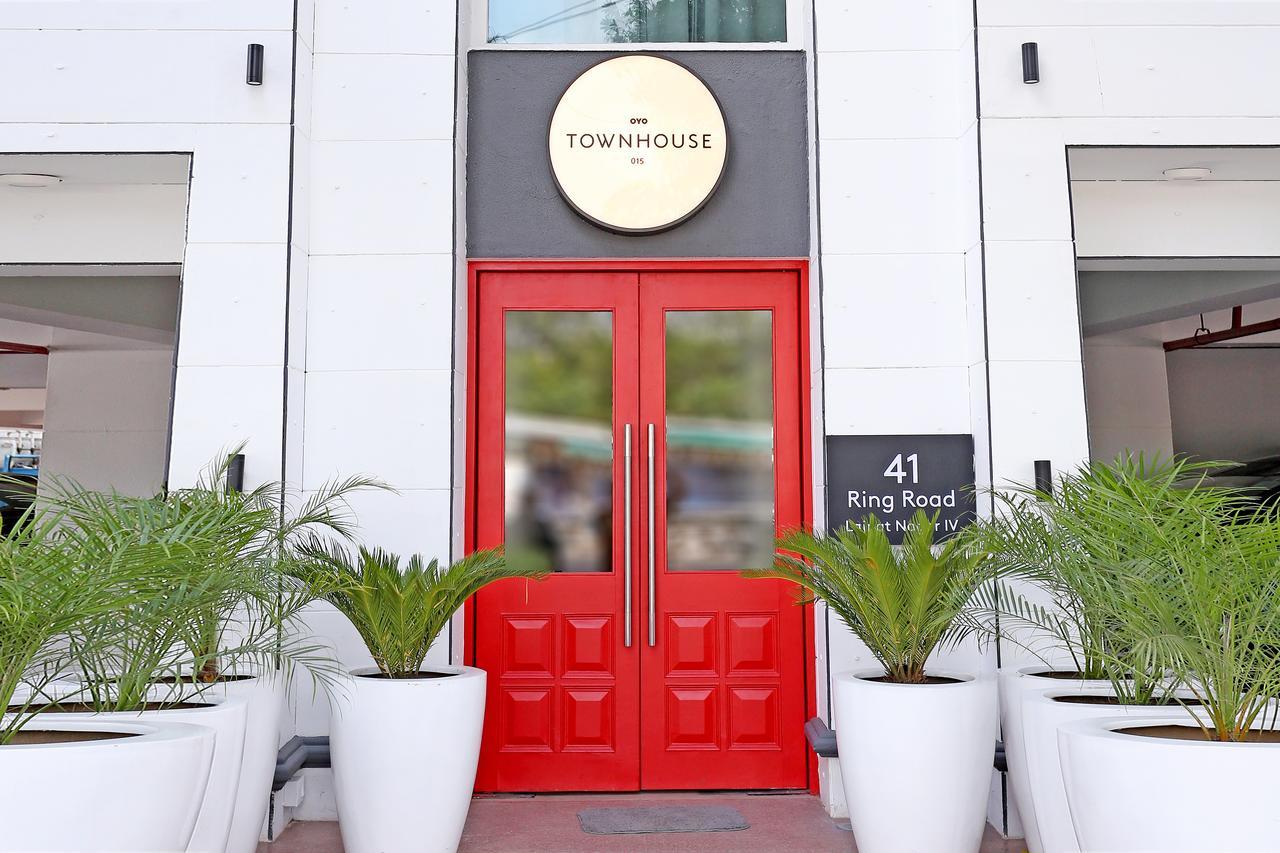 Oyo Townhouse 015 Lajpat Nagar Hotel New Delhi Exterior photo